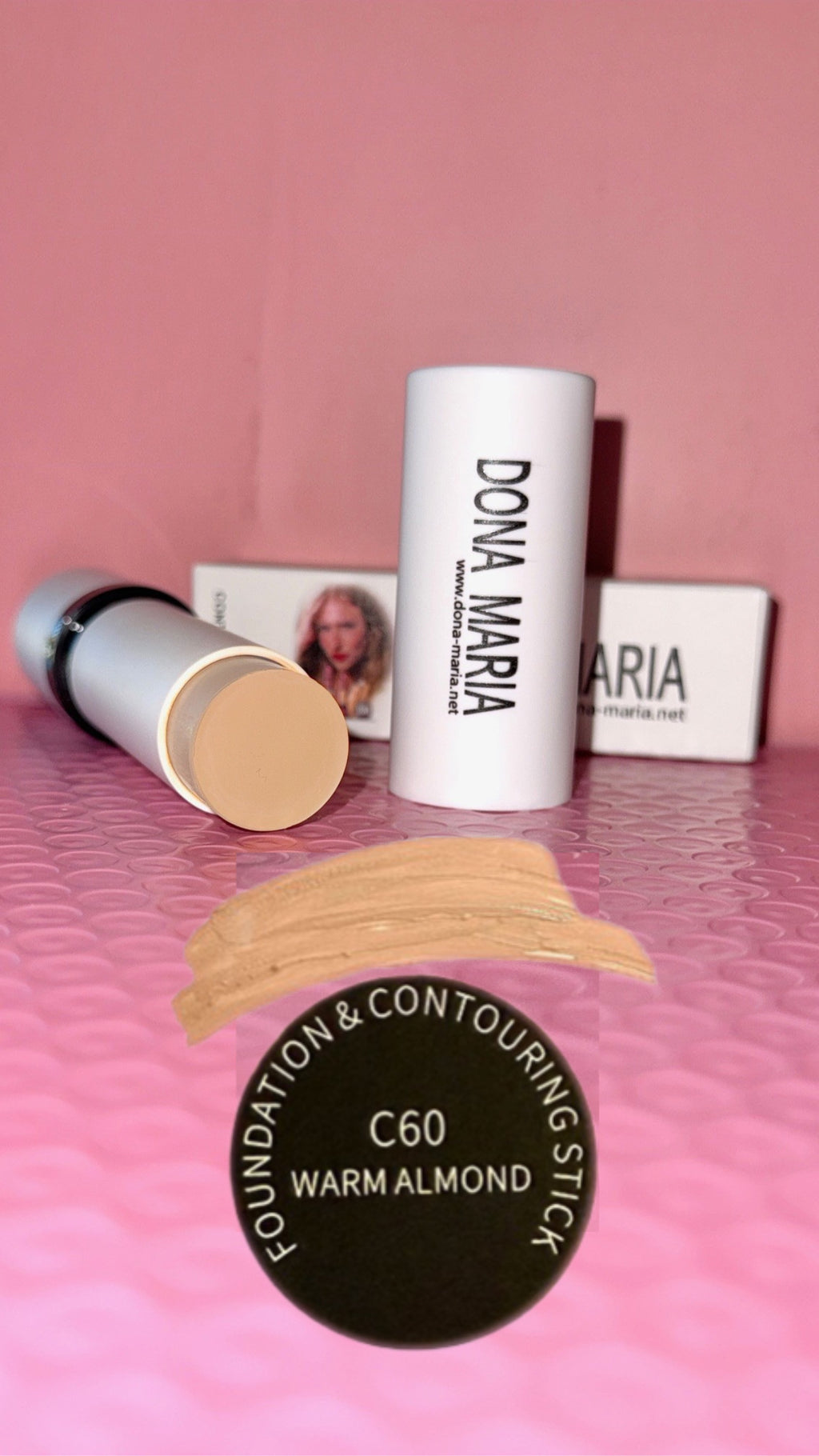 Creamy dual stick foundation with brush
